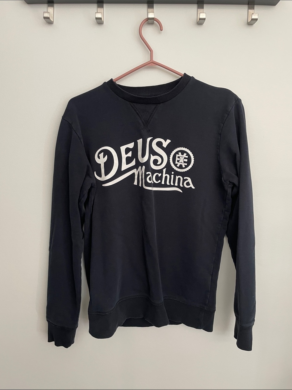 Deus Ex Machina Navy Sweat shirt Size Small Unisex